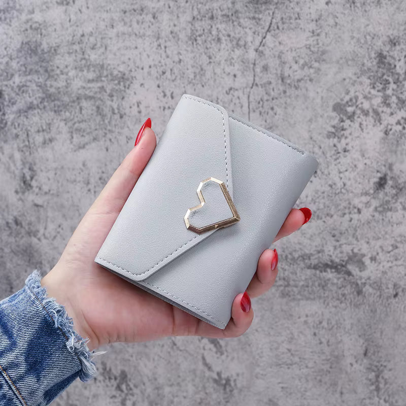 Cartera corta con cerrojo de corazón para mujer,